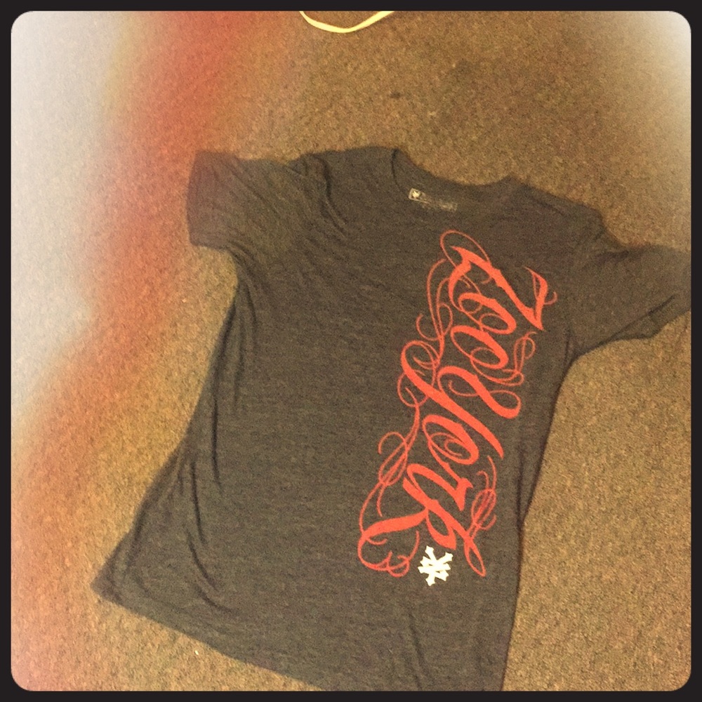 A men’s zooyork shirt